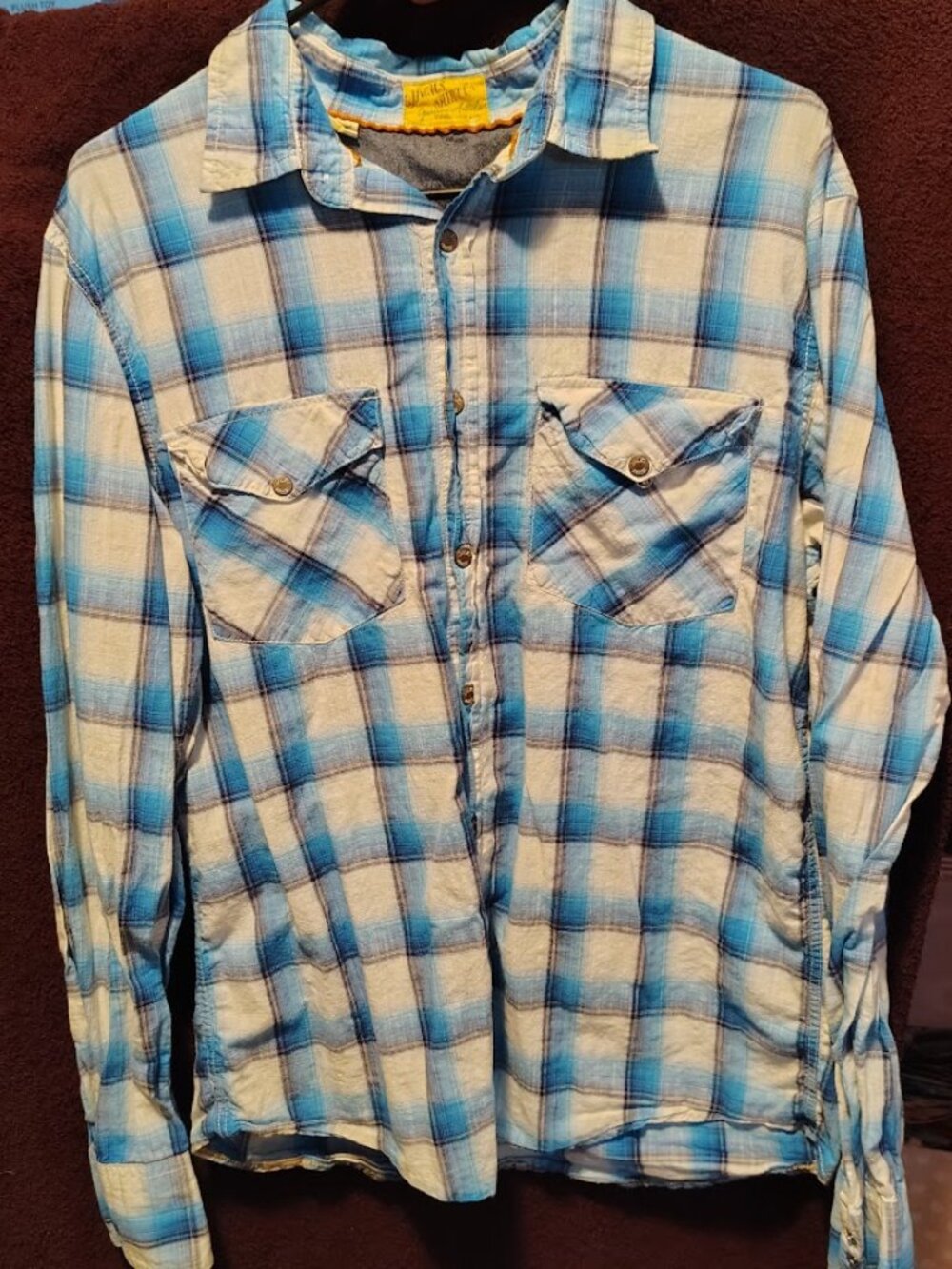 Men's Flannel Long Sleeve Button Down By: JACHS Size: XL